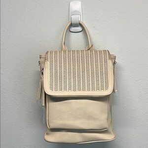 Antik Kraft | Cream Backpack